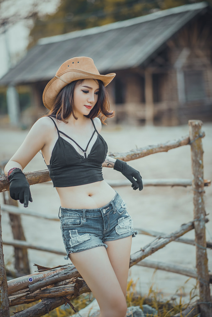 年轻的寂寞少妇2